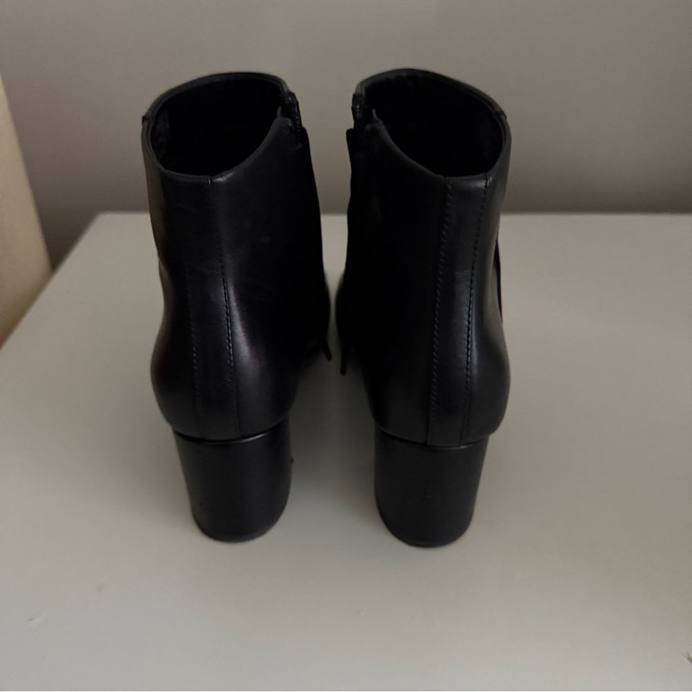 Vionic Sleek Black Ankle Booties - image 4
